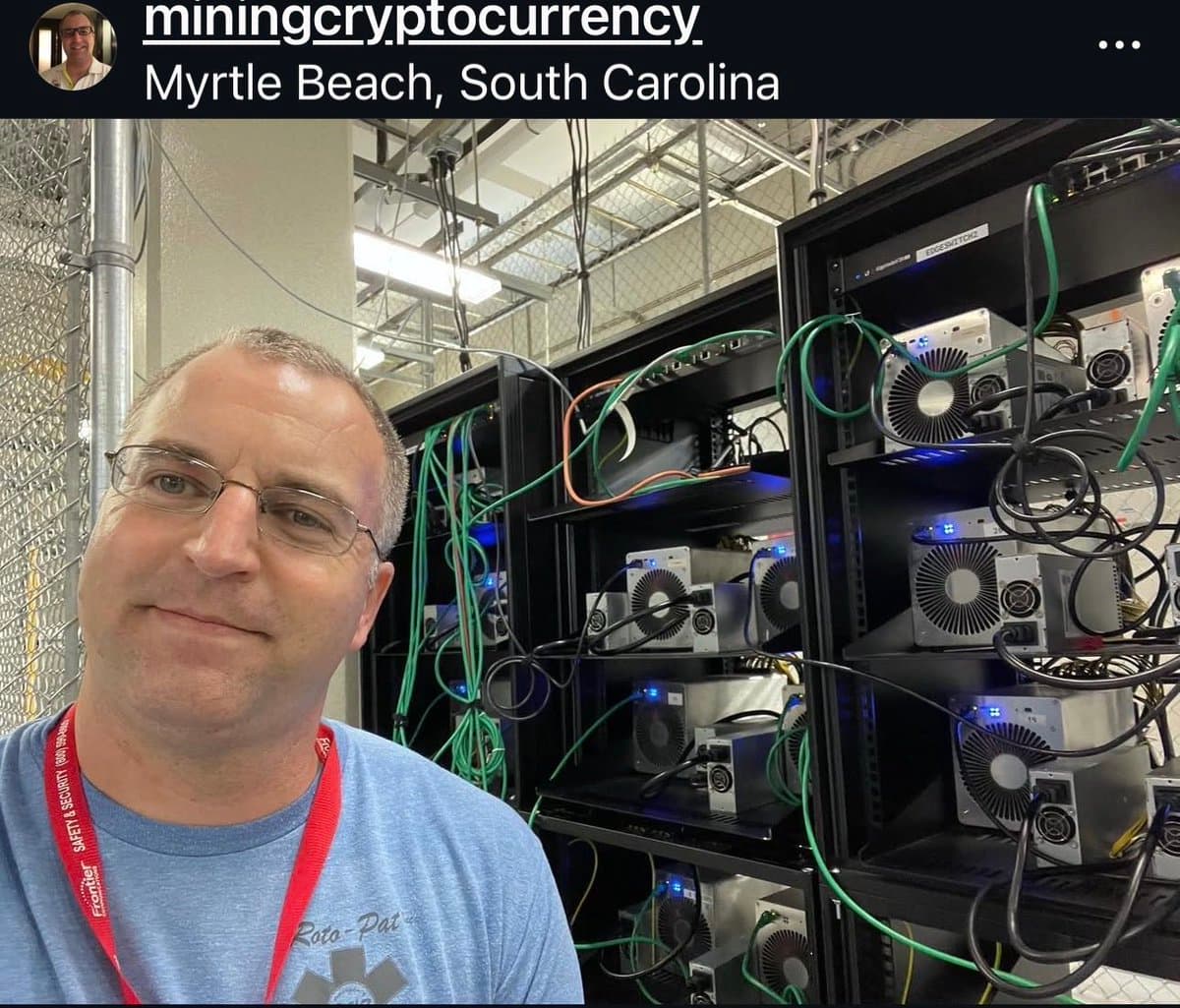 tweet image