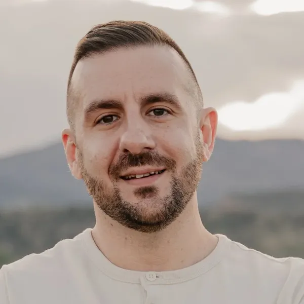 profile picture of John Padora Jr.