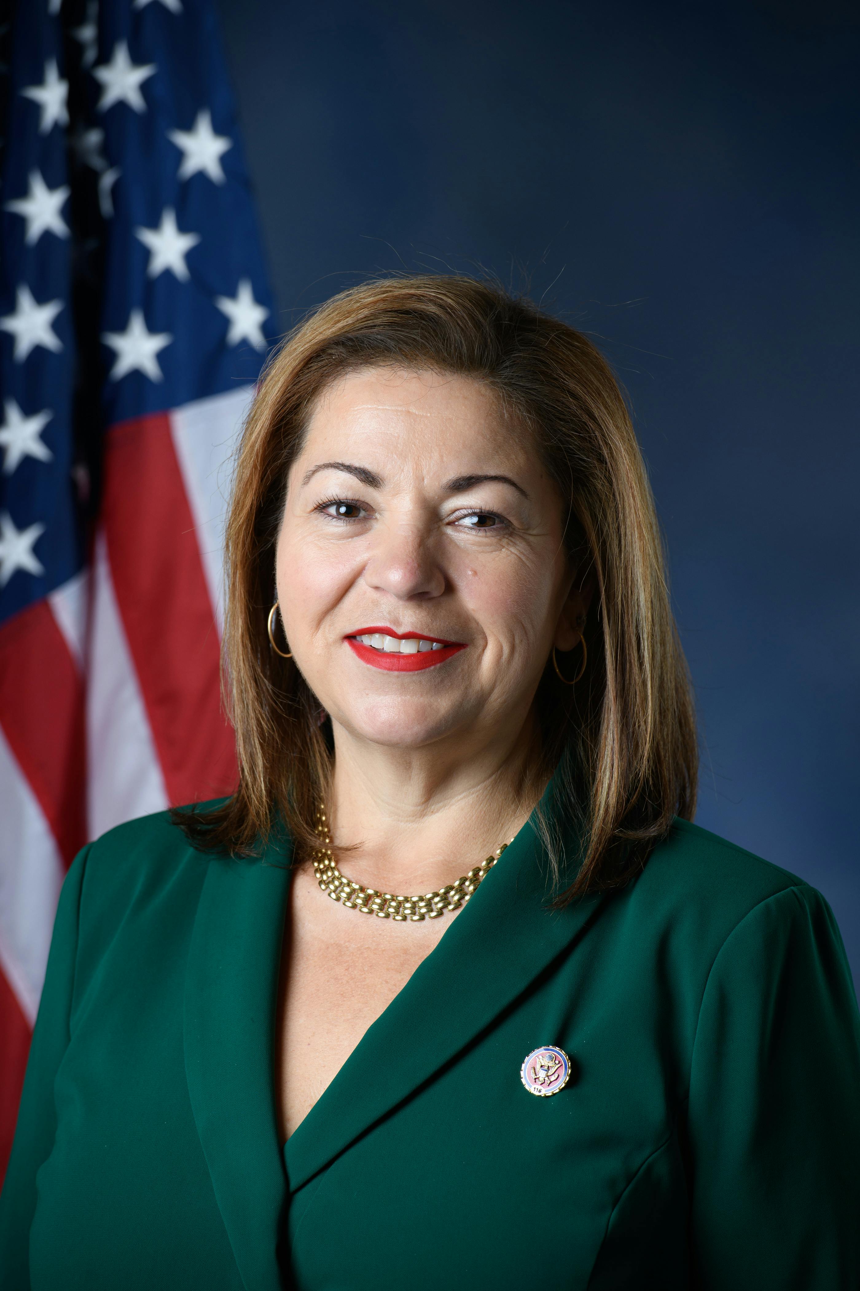 profile picture of Linda Sánchez
