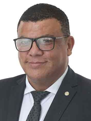 Profile picture of Luciano Santos