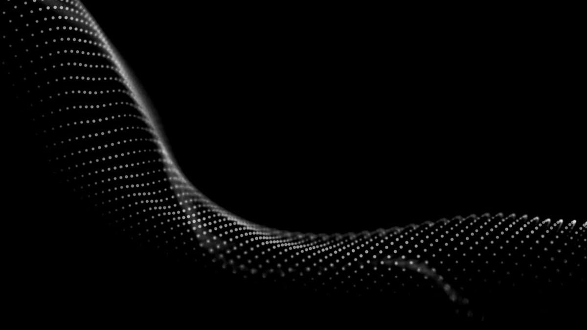 tweet image