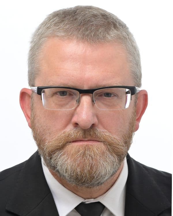 profile picture of Grzegorz Braun