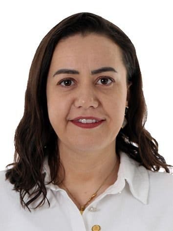 Profile picture of Franciane Bayer