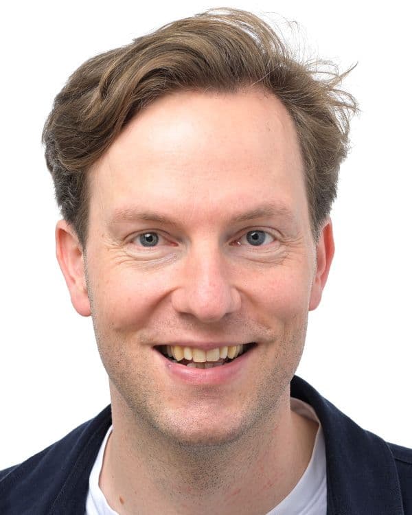 profile picture of Damian Boeselager