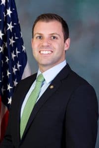 Profile picture of Ryan Mackenzie