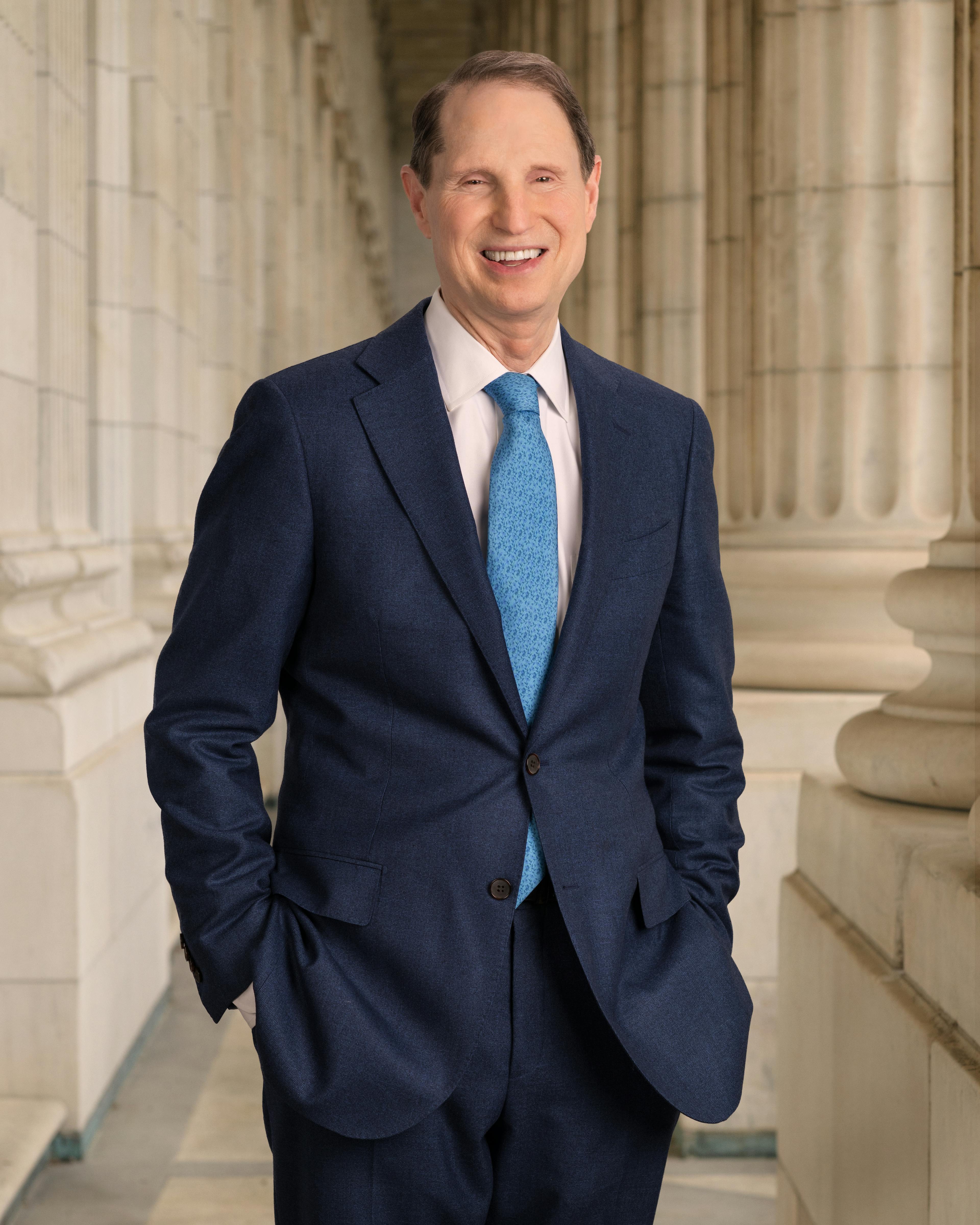 Profile picture of Ron Wyden